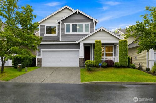2321 88th Dr Ne, Lake Stevens, WA, 98258-6427 | Card Image