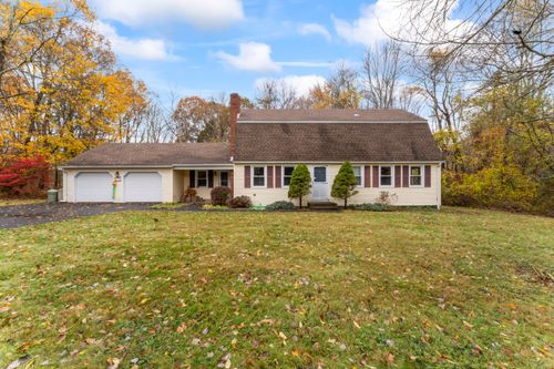 16 Settlers Ln, Sandy Hook, CT, 06482-1312 | Card Image