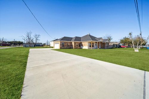 1708 E Dellis, Kaufman, TX, 75142 | Card Image