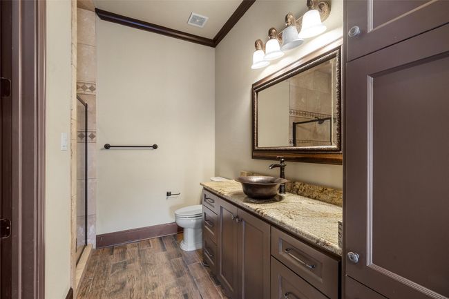 11030 Hidden Blf, House other with 4 bedrooms, 4 bathrooms and null parking in McGregor TX | Image 35