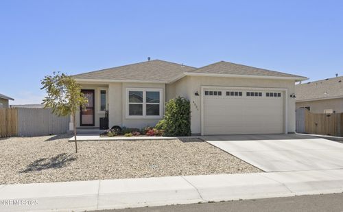 4521 Madison Rd, Fernley, NV, 89408-9313 | Card Image
