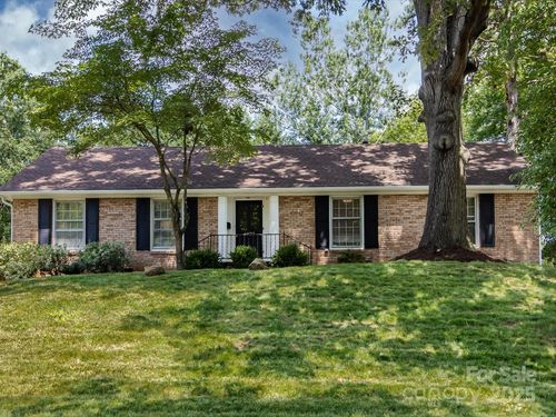 6922 Woodstock Dr, Charlotte, NC, 28210-6541 | Card Image