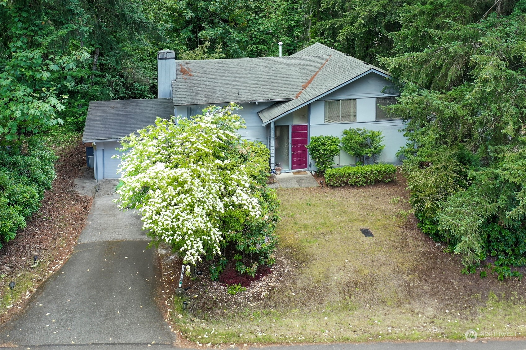 42nd St, Bellevue, WA 98006