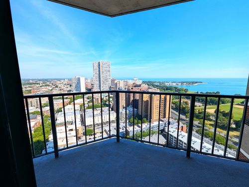 apt-2908-3660 N Lake Shore Dr, Chicago, IL, 60613-5313 | Card Image