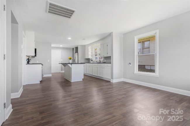 205 Buffalo St, House other with 2 bedrooms, 1 bathrooms and null parking in union SC | Image 6