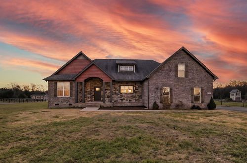 1347 Neil Rd, Chapel Hill, TN, 37034-2602 | Card Image