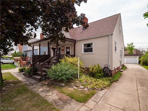 7403 Virginia Ave, Parma, OH, 44129-2533 | Card Image