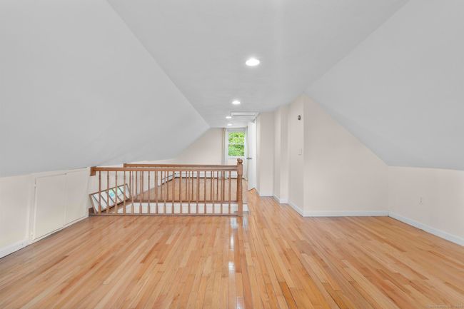 4 Buttonball Trl, House other with 3 bedrooms, 2 bathrooms and null parking in Norwalk CT | Image 19