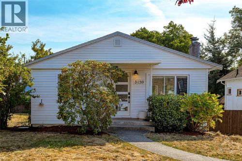 3159 Alder St, Victoria, BC, V8X1P1 | Card Image
