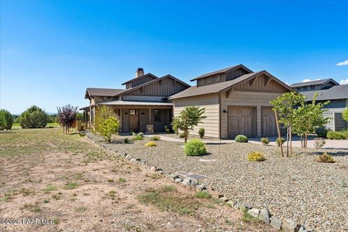 5672 W Bruno Canyon Dr, Prescott, AZ, 86305-9844 | Card Image