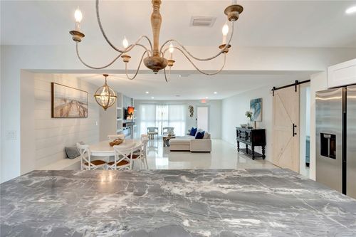 3060 10th Ct, Vero Beach, FL, 32960-4909 | Card Image