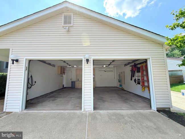 231 E Juniper Ave, House other with 3 bedrooms, 3 bathrooms and null parking in STERLING VA | Image 42