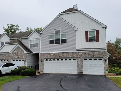 175 Arboretum Dr, Lombard, IL, 60148-7109 | Card Image