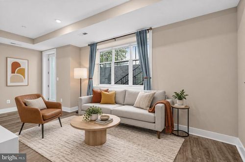 1-1108 S Highland St, ARLINGTON, VA, 22204-4488 | Card Image