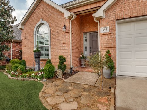 359 Wrangler Dr, Fairview, TX, 75069-1901 | Card Image