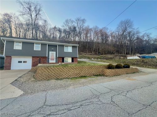 179 Church St, Rayland, OH, 43943-9622 | Card Image