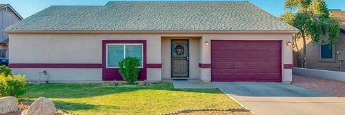 7120 W Sierra Vista Dr, Glendale, AZ, 85303-3519 | Card Image