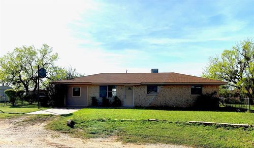 4 Carson Cir, Merkel, TX, 79536-6015 | Card Image