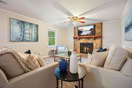 588 Benson Hurst Dr Sw, Mableton, GA, 30126-5816 | Card Image