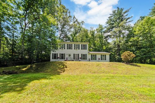 195 Crane Hollow Rd, Bethlehem, CT, 06751-1923 | Card Image