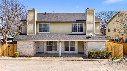 2203 Creekside Ln, Georgetown, TX, 78626-8669 | Card Image
