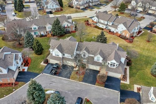 unit-b-37 Ione Dr, South Elgin, IL, 60177-2969 | Card Image