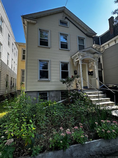 2-47 Edwards St, New Haven, CT, 06511-3943 | Card Image