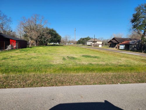 649 14th St, Port Arthur, TX, 77640-4251 | Card Image