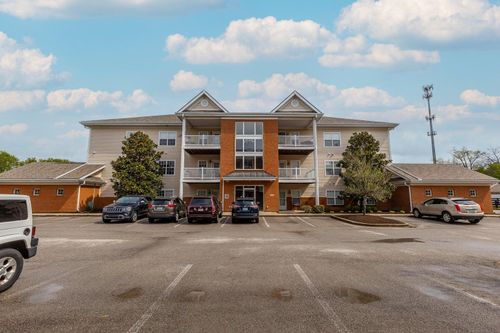 202-4219 Reserve Road, Lexington, KY, 40514 | Card Image