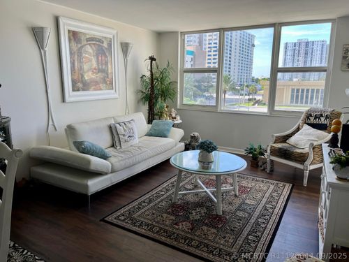 302-201 N Ocean Blvd, Pompano Beach, FL, 33062-5104 | Card Image