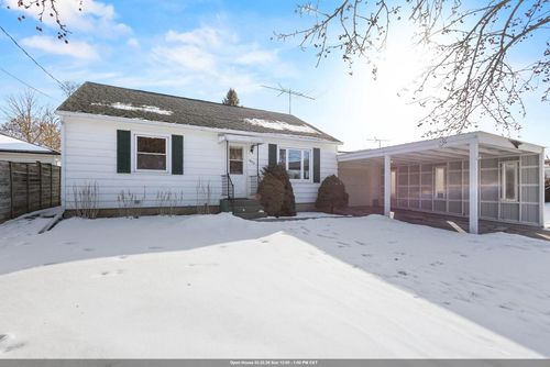 1930 Pershing Road, NEW LONDON, WI, 54961 | Card Image