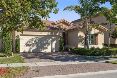 11813 Sw 233rd Ter, House other with 4 bedrooms, 3 bathrooms and null parking in Homestead FL | Image 1