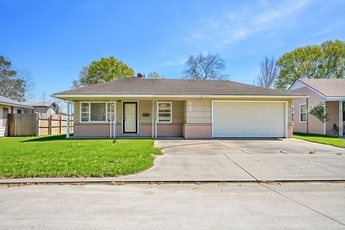 602 N Circle Dr, Baytown, TX, 77520-7228 | Card Image