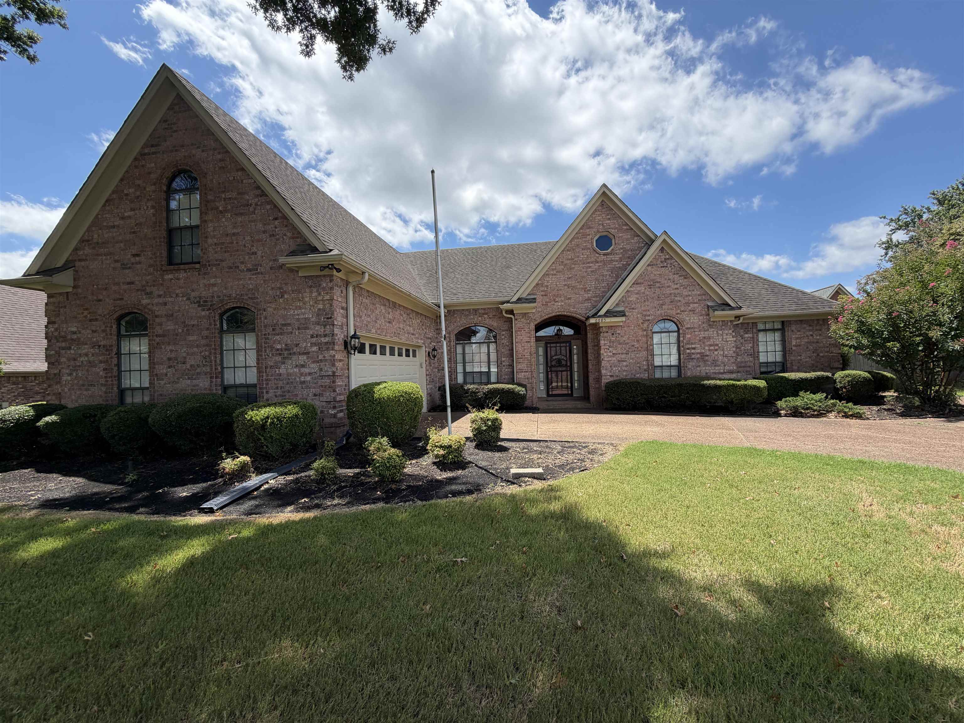 Residential in Bartlett