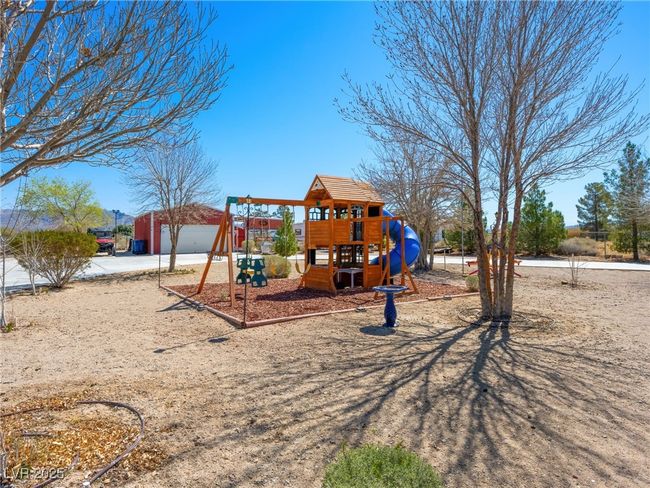 View of community play area | Image 10