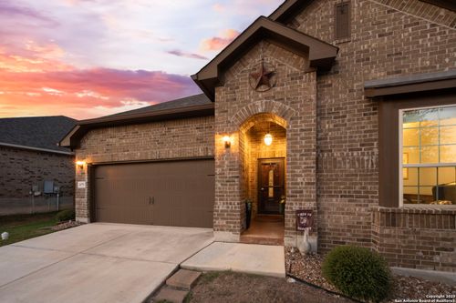 1573 Las Fontanasa, New Braunfels, TX, 78132-3452 | Card Image