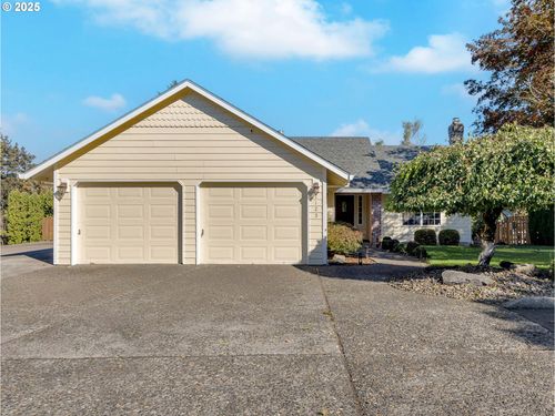 1125 Nw Bella Vista Pl, Gresham, OR, 97030-4943 | Card Image