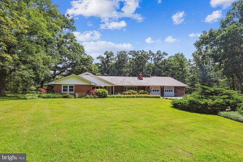 6916 Pacific Ln, Annandale, VA, 22003-5956 | Card Image