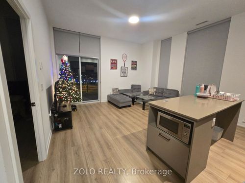 604-10 Lagerfeld Dr, Brampton, ON, L7A5L3 | Card Image