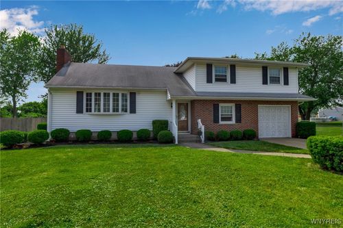 5916 Miller Rd, Niagara Falls, NY, 14304-1050 | Card Image