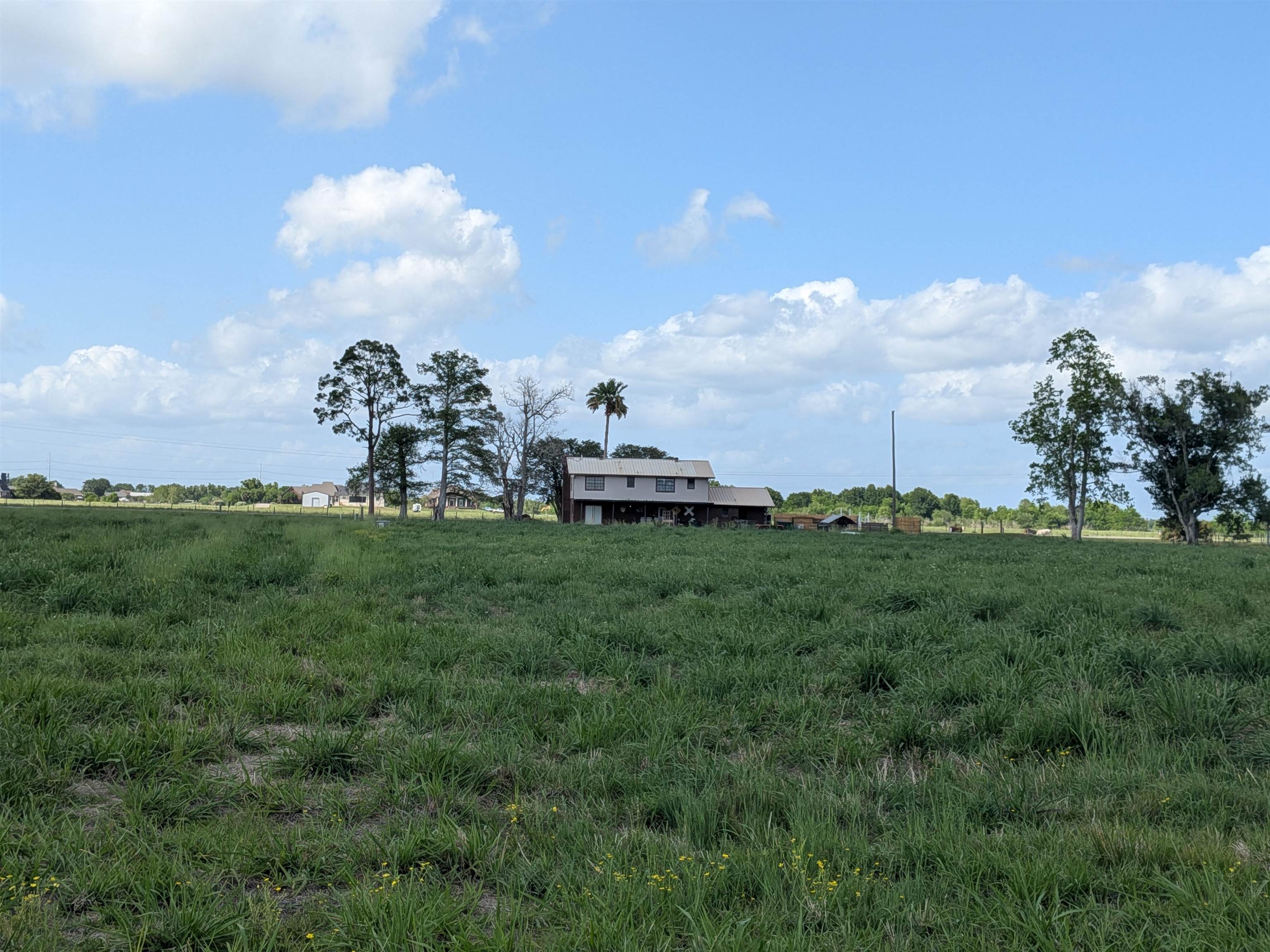 Residential in Raceland