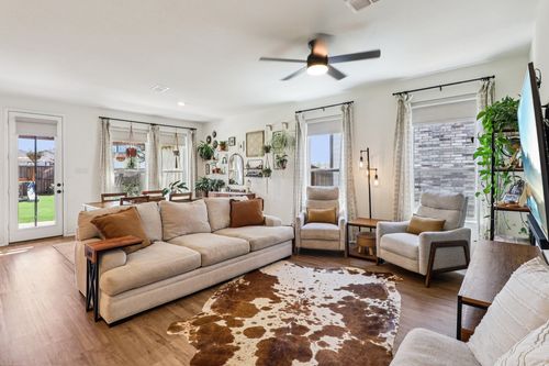 948 Brock Dr, Aubrey, TX, 76227-3335 | Card Image