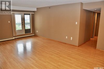 901 - 405 5 Th Ave N, Condo with 2 bedrooms, 1 bathrooms and null parking in Saskatoon SK | Image 3