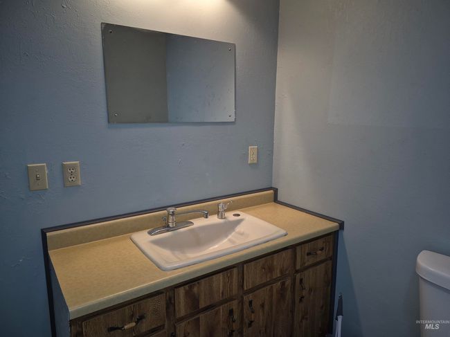 602 7 Th Ave W, House other with 3 bedrooms, 2 bathrooms and 2 parking in Gooding ID | Image 31