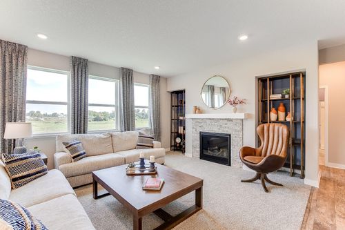 1717 Oak Creek Pass, Chaska, MN, 55318-7461 | Card Image