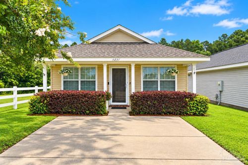 1237 Brownfield Rd, Pensacola, FL, 32526-5084 | Card Image