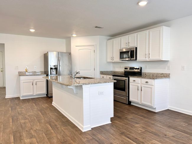 11 Kitchen | Image 12