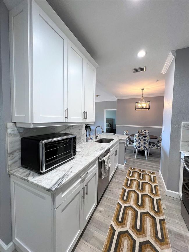 APT-4303 - 5000 Culbreath Key Way, Condo with 2 bedrooms, 2 bathrooms and null parking in TAMPA FL | Image 6