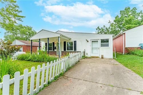 6228 Lorimer St, Dayton, OH, 45417-8143 | Card Image