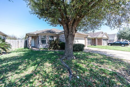 19538 Narcissus Brook Ln, Cypress, TX, 77433-2318 | Card Image